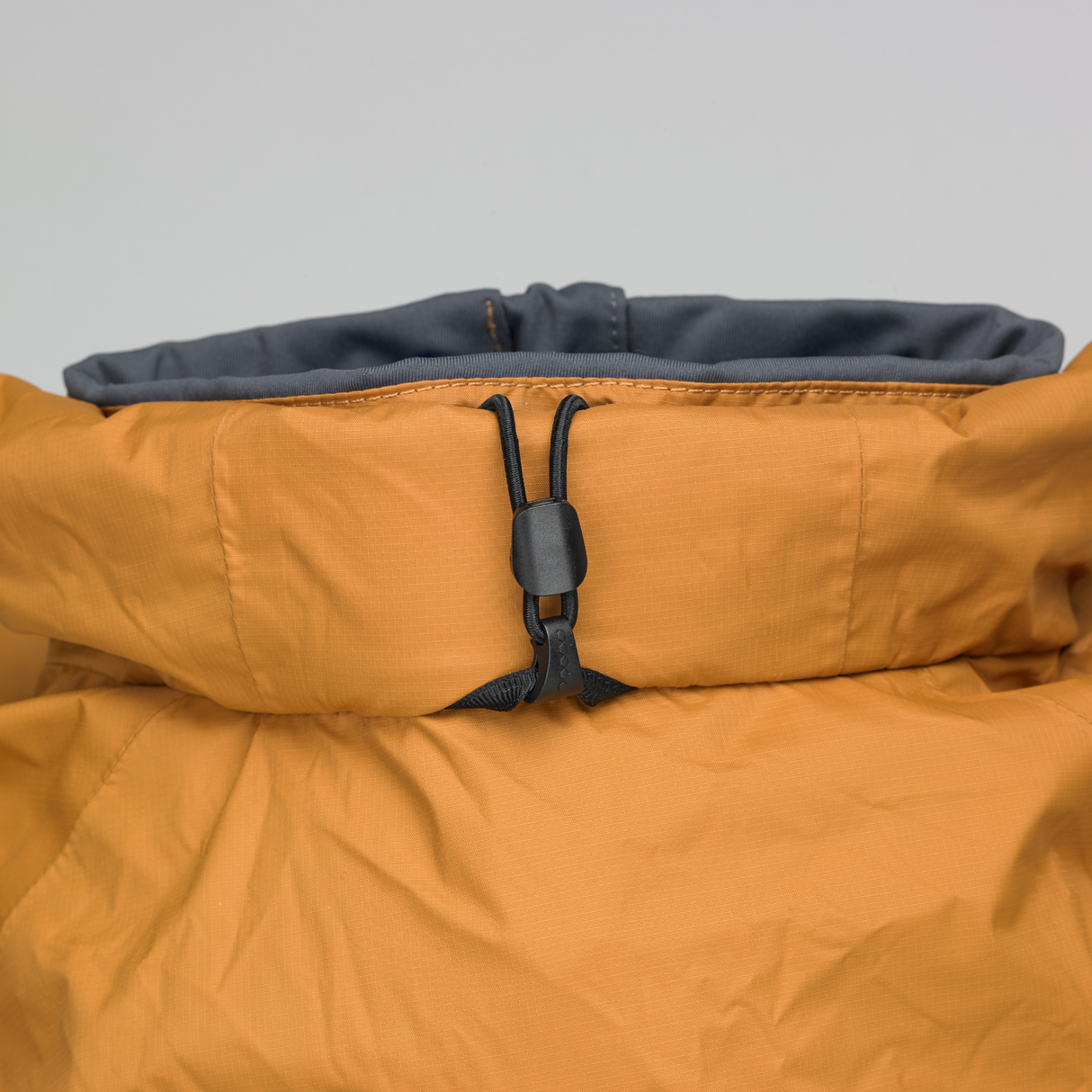 Palm Tora Men's Jacket Pumpkin Rolled Hood Detail