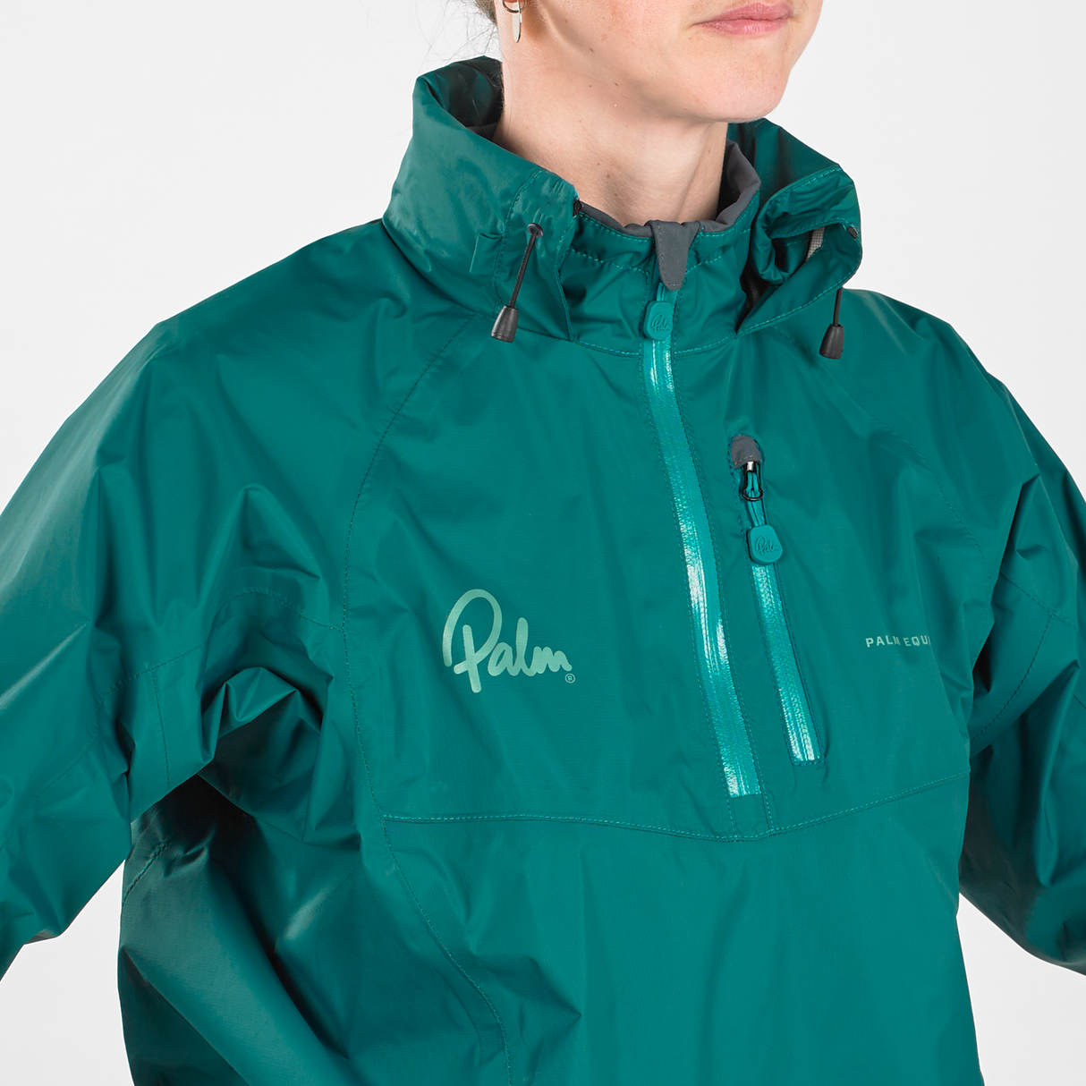 Palm Tora Women's Jacket Pine Hood Down Detail