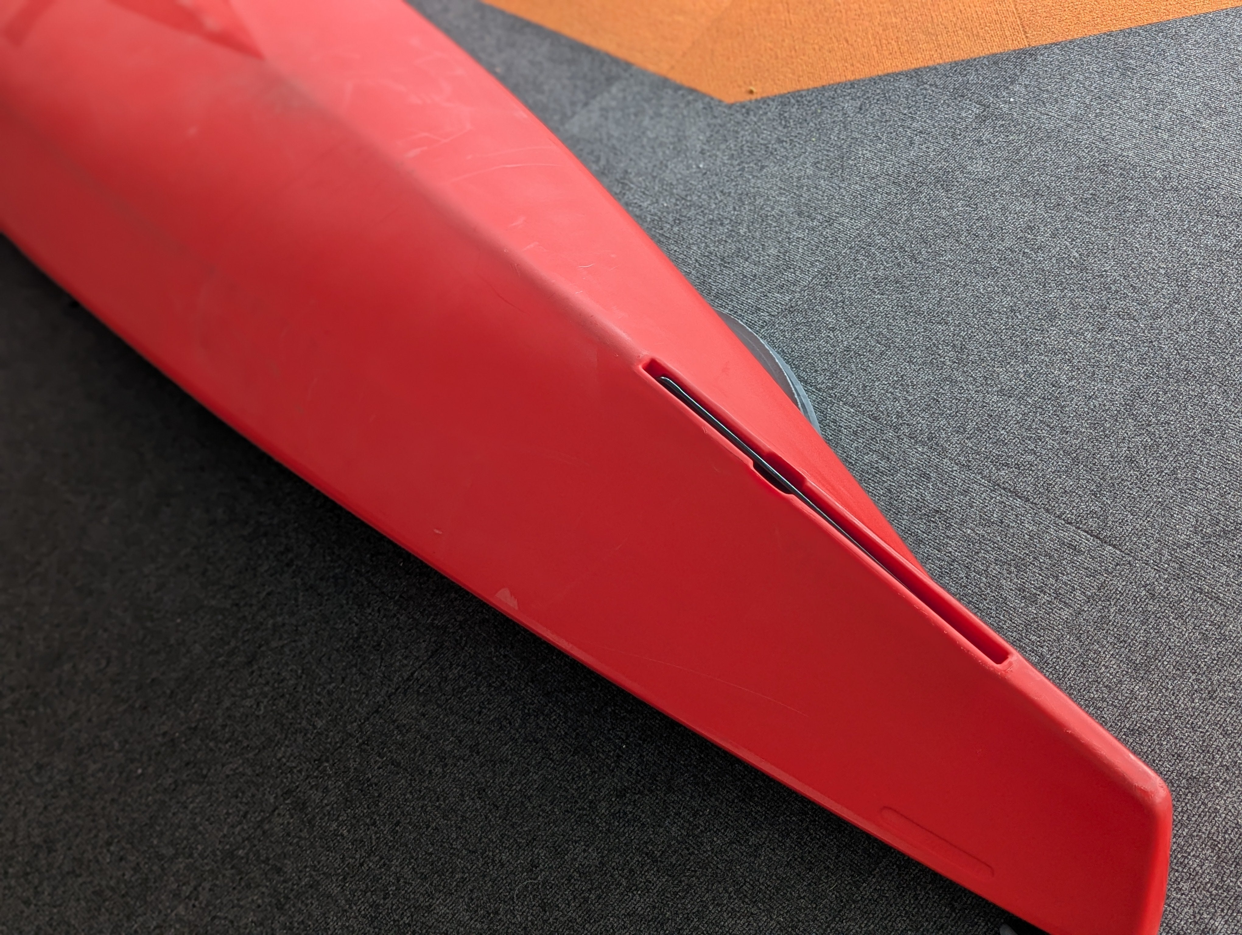 Ex-Demo Dagger Stratos 12.5 Large - Red