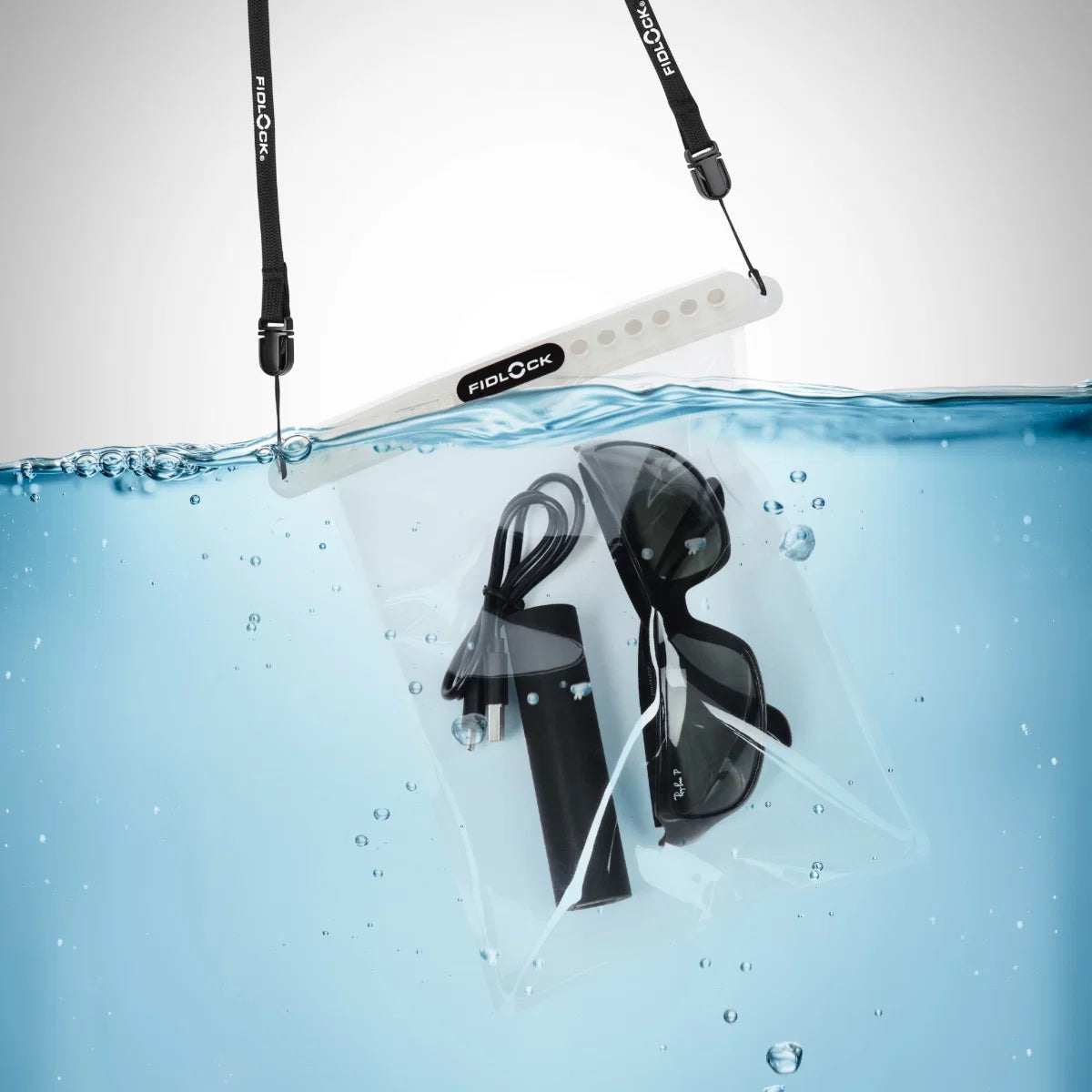 Fidlock Hermetic Maxi Dry Bag – Transparent, rear view
