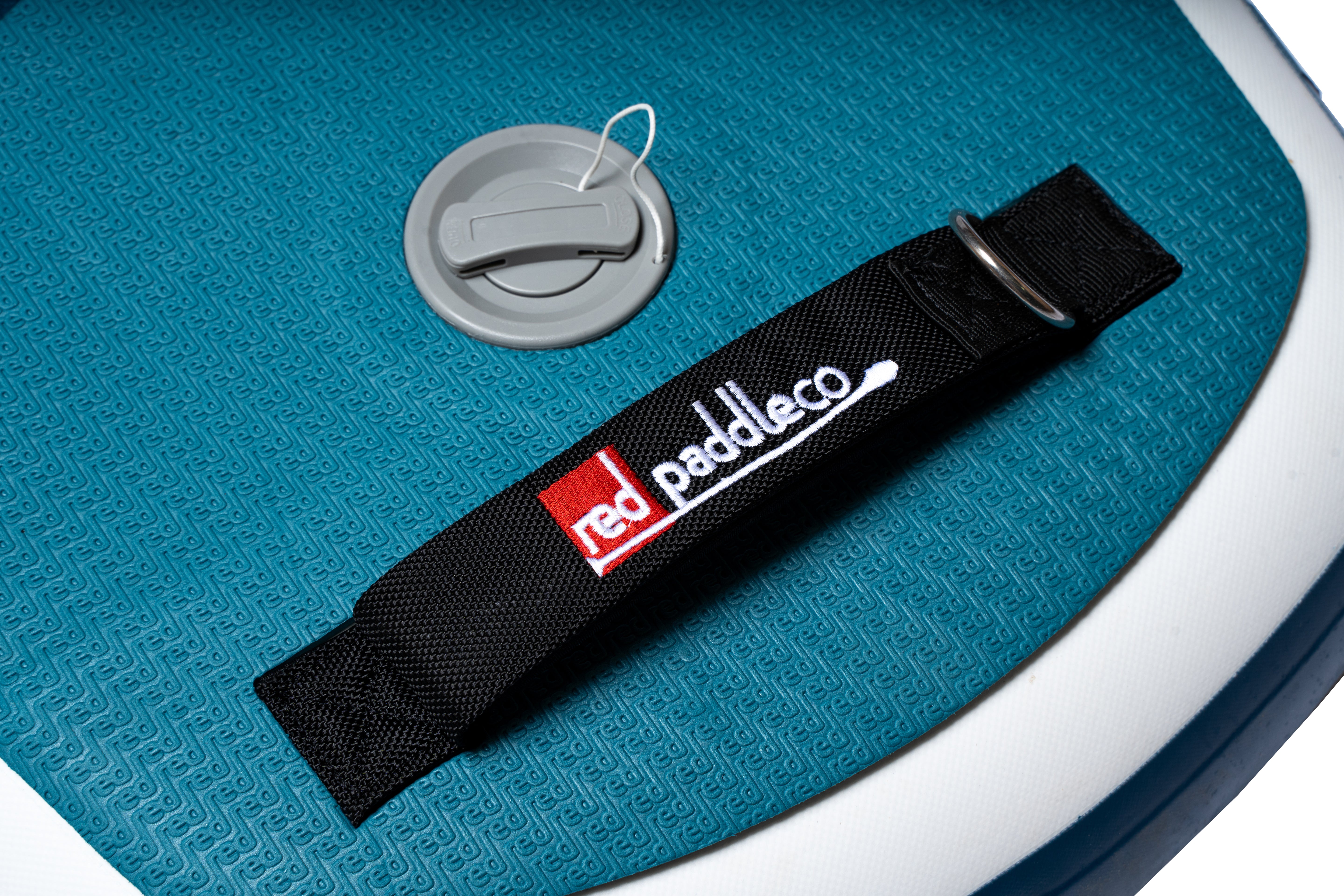 2025 Red Paddle Co 12'6 Sport+ Rear carry handle 