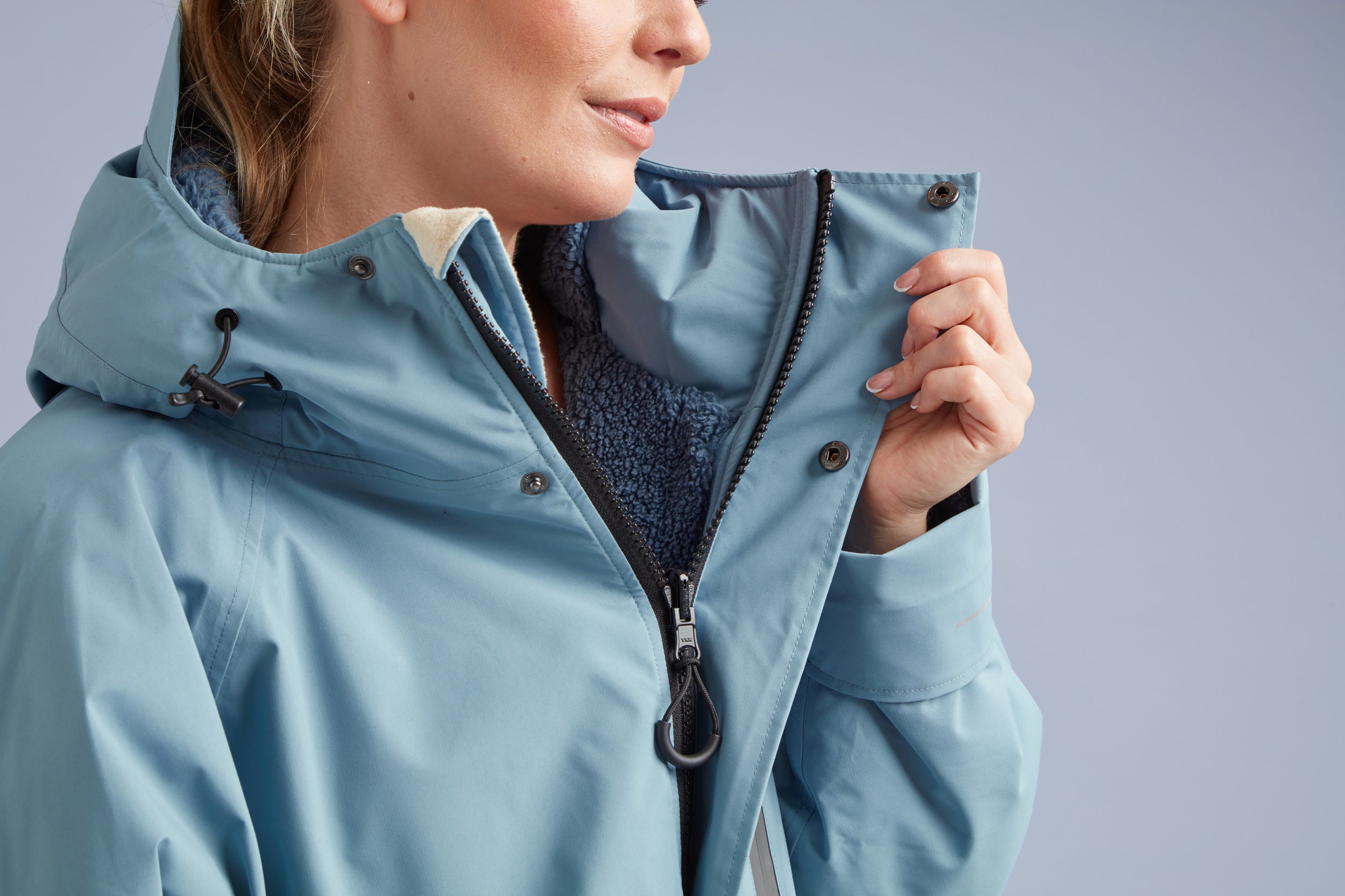 Red Evo Pro Change Robe